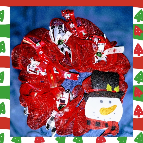 Holiday wreaths - Picture 6 of 12